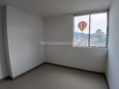 Apartamento de 3 alcobas en arriendo en Colinas Del Sur, Itagüí, 105 m² · foto 15 de 20