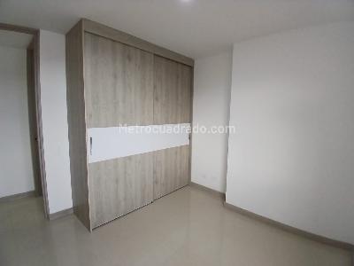 Apartamento de 3 alcobas en arriendo en Colinas Del Sur, Itagüí, 105 m² · foto 16 de 20