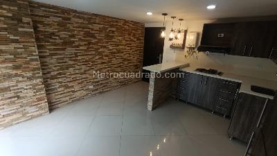 Apartamento en arriendo en El Tesoro, Medellín · foto 2 de 10