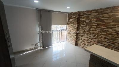 Apartamento en arriendo en El Tesoro, Medellín · foto 3 de 10