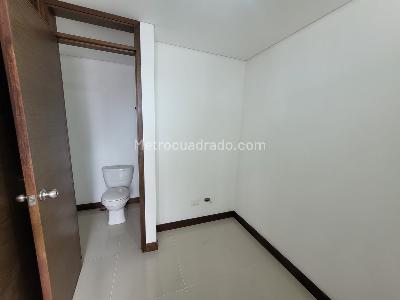 Apartamento de 3 alcobas en arriendo en Santa Maria De Los Angeles, Medellín, 140 m² · foto 4 de 15