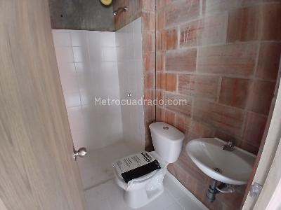 Apartamento de 2 alcobas en venta en Bucaros 1, Bello, 50 m² · foto 5 de 11