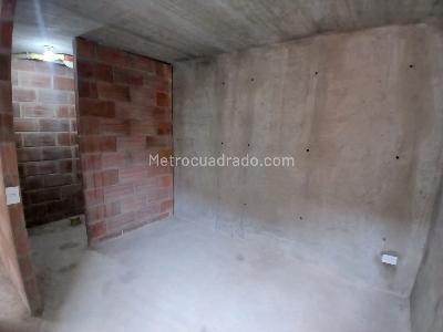 Apartamento de 2 alcobas en venta en Bucaros 1, Bello, 50 m² · foto 6 de 11