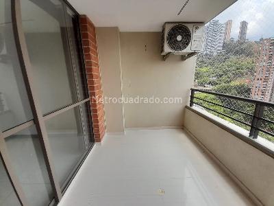 Apartamento de 3 alcobas en arriendo en San Diego, Medellín, 101 m² · foto 15 de 19