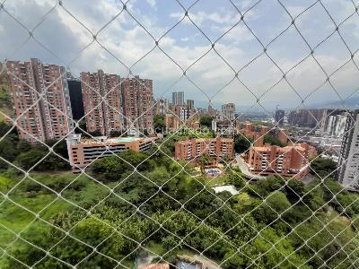 Apartamento de 3 alcobas en arriendo en San Diego, Medellín, 101 m² · foto 16 de 19