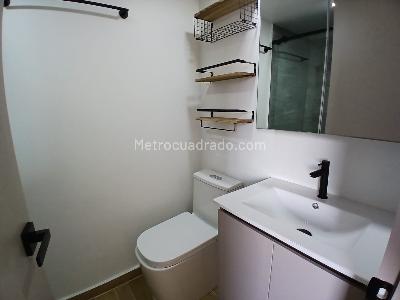 Apartamento de 3 alcobas en arriendo en Bucaros 1, Bello, 55 m² · foto 14 de 15