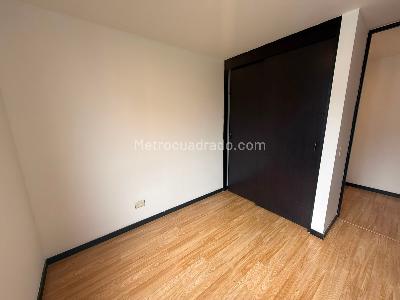 Apartamento de 3 alcobas en arriendo en Loma De Los Gonzalez, Medellín, 85 m² · foto 11 de 16