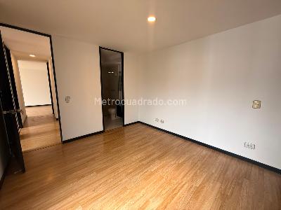 Apartamento de 3 alcobas en arriendo en Loma De Los Gonzalez, Medellín, 85 m² · foto 12 de 16