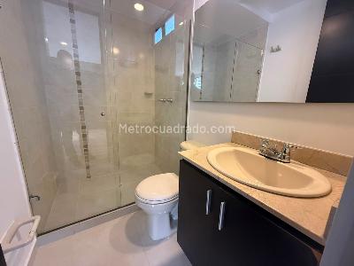 Apartamento de 3 alcobas en arriendo en Loma De Los Gonzalez, Medellín, 85 m² · foto 16 de 16