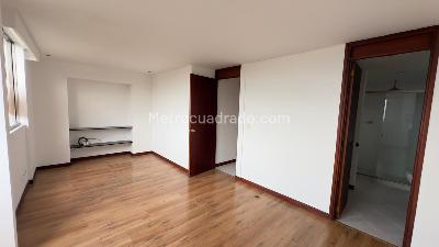 Apartamento de 2 alcobas en arriendo en Los Balsos 1, Medellín, 95 m² · foto 10 de 14