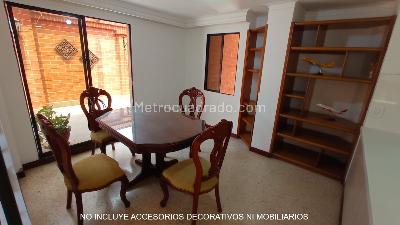 Apartamento en arriendo en Laureles, Medellín · foto 11 de 19