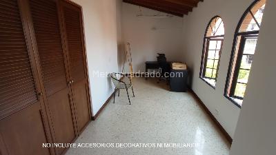 Apartamento en arriendo en Laureles, Medellín · foto 12 de 19