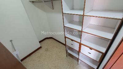 Apartamento en arriendo en Laureles, Medellín · foto 17 de 19