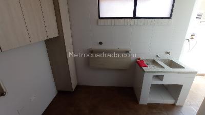 Apartamento en arriendo en Laureles, Medellín · foto 19 de 19
