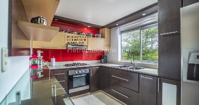 Casa de 3 alcobas en arriendo en San Lucas, Medellín, 315 m² · foto 19 de 20