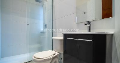 Casa de 3 alcobas en arriendo en San Lucas, Medellín, 315 m² · foto 20 de 20