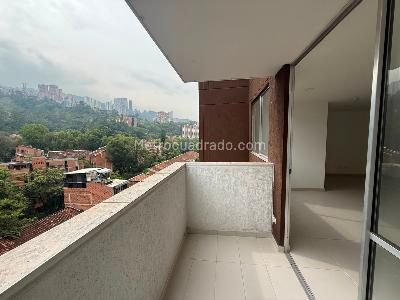 Apartamento de 3 alcobas en arriendo en San Diego, Medellín, 76 m² · foto 3 de 13