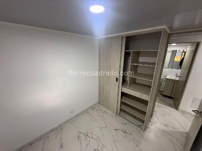 Apartamento de 3 alcobas en arriendo en Pajarito, Medellín, 55 m² · foto 2 de 10