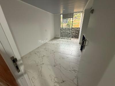 Apartamento de 3 alcobas en arriendo en Pajarito, Medellín, 55 m² · foto 6 de 10