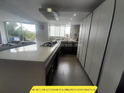 Apartamento de 3 alcobas en arriendo en La Visitacion, Medellín, 91 m² · foto 4 de 18