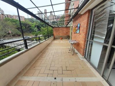 Apartamento de 1 alcoba en arriendo en San Diego, Medellín, 68 m² · foto 8 de 16