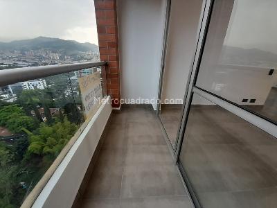 Apartamento de 2 alcobas en arriendo en Oviedo, Medellín, 75 m² · foto 11 de 17