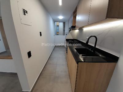 Apartamento de 2 alcobas en arriendo en Oviedo, Medellín, 75 m² · foto 2 de 17