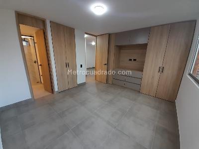 Apartamento de 2 alcobas en arriendo en Oviedo, Medellín, 75 m² · foto 9 de 17