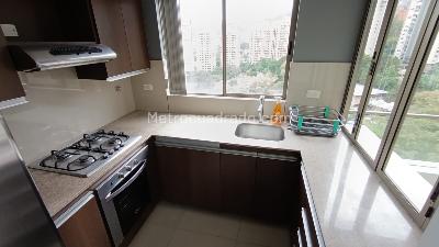 Apartamento de 2 alcobas en arriendo en Los Balsos 1, Medellín, 87 m² · foto 2 de 18