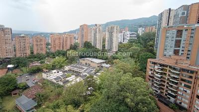 Apartamento de 2 alcobas en arriendo en Los Balsos 1, Medellín, 87 m² · foto 14 de 18