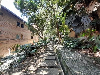 Apartamento en arriendo en Castropol, Medellín · foto 16 de 16