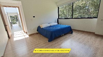 Casa de 3 alcobas en arriendo en Vereda Pantanillo, Envigado · foto 17 de 20