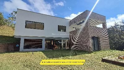 Casa de 3 alcobas en arriendo en Vereda Pantanillo, Envigado · foto 4 de 20