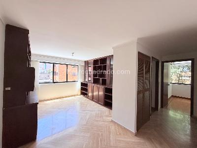 Apartamento de 3 alcobas en arriendo en Las Lomas 1, Medellín, 148 m² · foto 10 de 19