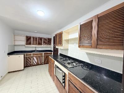 Apartamento de 3 alcobas en arriendo en Las Lomas 1, Medellín, 148 m² · foto 4 de 19