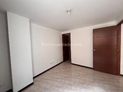 Apartamento de 3 alcobas en arriendo en Estadio, Medellín, 72 m² · foto 8 de 12
