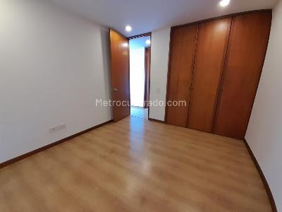 Apartamento de 2 alcobas en arriendo en Loma De Los Gonzalez, Medellín, 118 m² · foto 14 de 19
