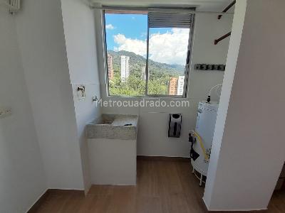 Apartamento de 2 alcobas en arriendo en Loma De Los Gonzalez, Medellín, 118 m² · foto 17 de 19