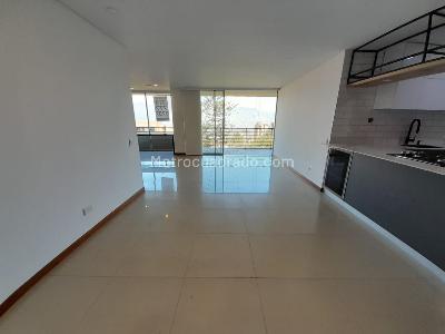 Apartamento de 2 alcobas en arriendo en Loma De Los Gonzalez, Medellín, 118 m² · foto 5 de 19