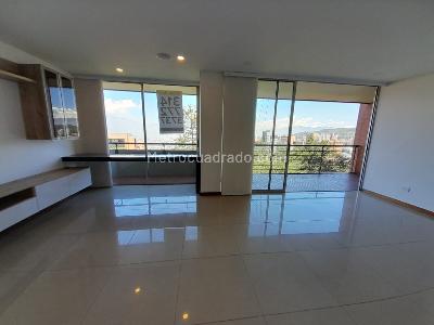 Apartamento de 2 alcobas en arriendo en Loma De Los Gonzalez, Medellín, 118 m² · foto 6 de 19