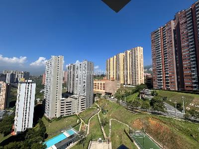 Apartamento de 3 alcobas en arriendo en Calasanz, Medellín, 60 m² · foto 4 de 10