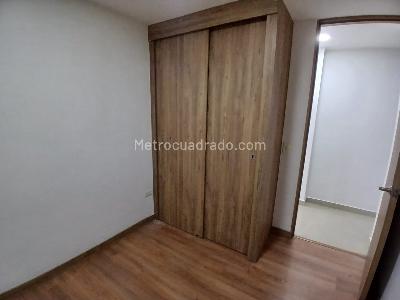 Apartamento de 2 alcobas en arriendo en Cabañitas, Bello, 50 m² · foto 8 de 10