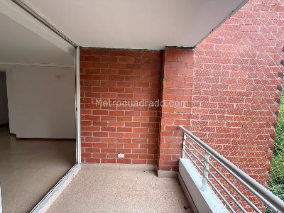 Apartamento de 2 alcobas en arriendo en La Florida, Medellín, 134 m² · foto 8 de 15