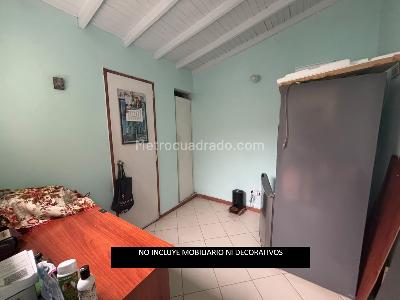Casa de 3 alcobas en arriendo en La Floresta, Medellín, 176 m² · foto 6 de 13