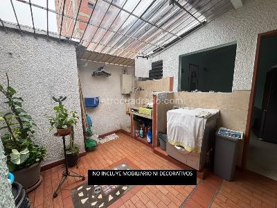 Casa de 3 alcobas en arriendo en La Floresta, Medellín, 176 m² · foto 10 de 13