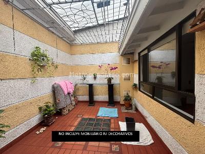 Casa de 3 alcobas en arriendo en La Floresta, Medellín, 176 m² · foto 11 de 13