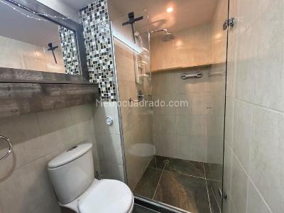 Apartamento de 4 alcobas en arriendo en Conquistadores, Medellín, 160 m² · foto 12 de 13