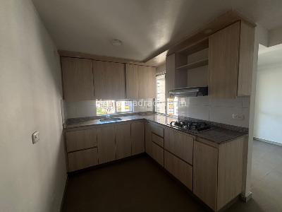 Apartamento en Arriendo, Loma De Los Bernal, Medellín