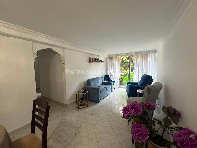 Apartamento de 2 alcobas en arriendo en Las Vegas, Medellín, 91 m² · foto 2 de 10