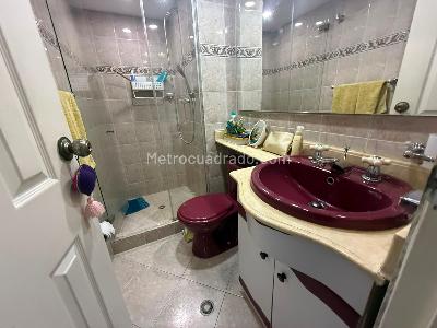 Apartamento de 2 alcobas en arriendo en Las Vegas, Medellín, 91 m² · foto 7 de 10